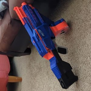 Nerf elite Infinus gun